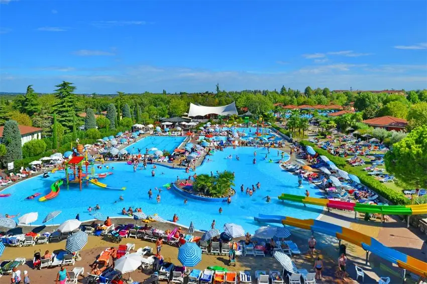 Camping Bella Italia Peschiera del Garda